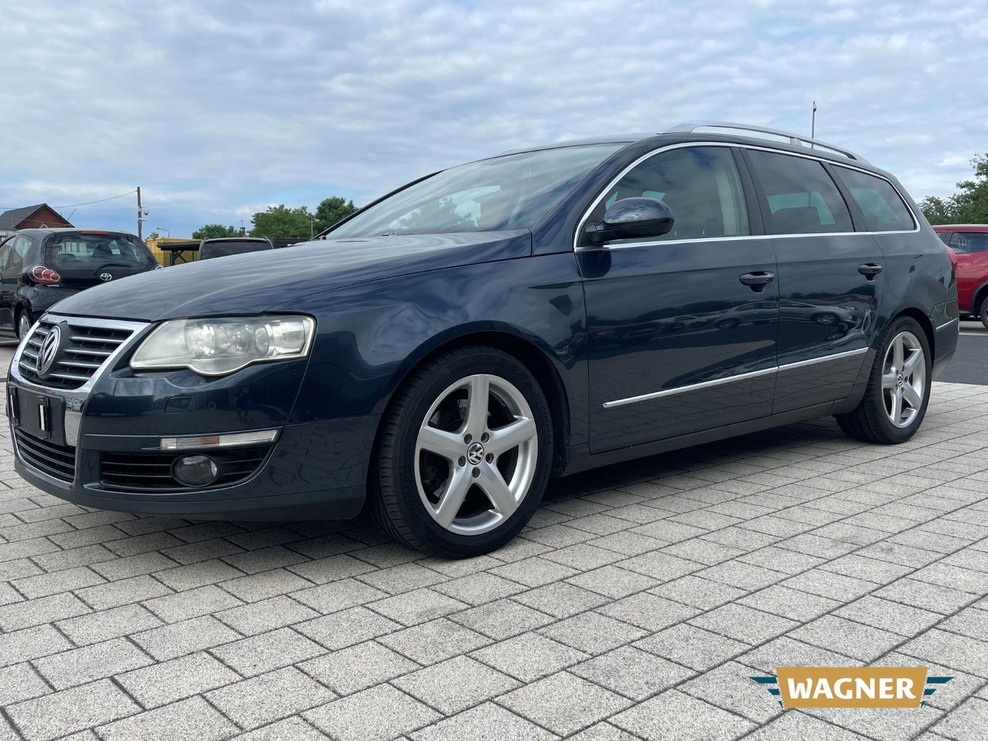 Fahrzeugabbildung Volkswagen Passat Variant Highline Lederausstattung