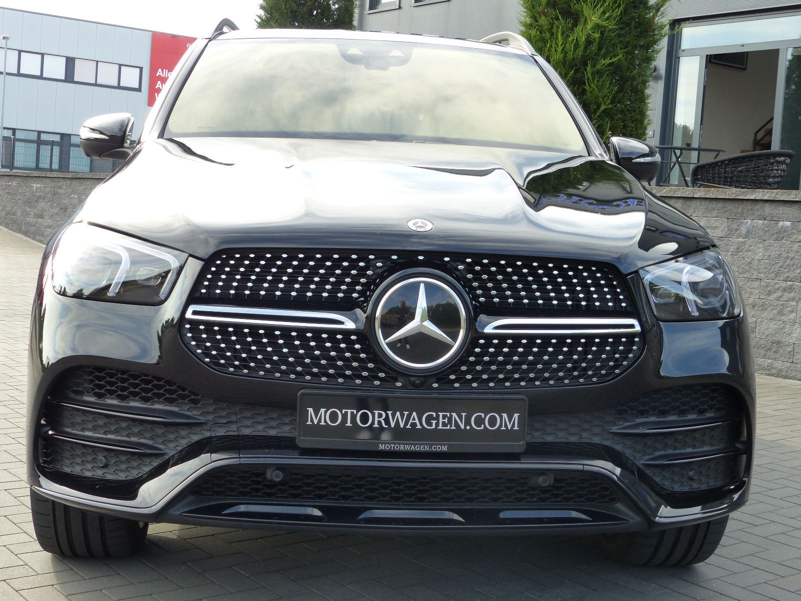 Fahrzeugabbildung Mercedes-Benz GLE 400 d 4Matic AMG*Bur,Night,Pano,AHK*