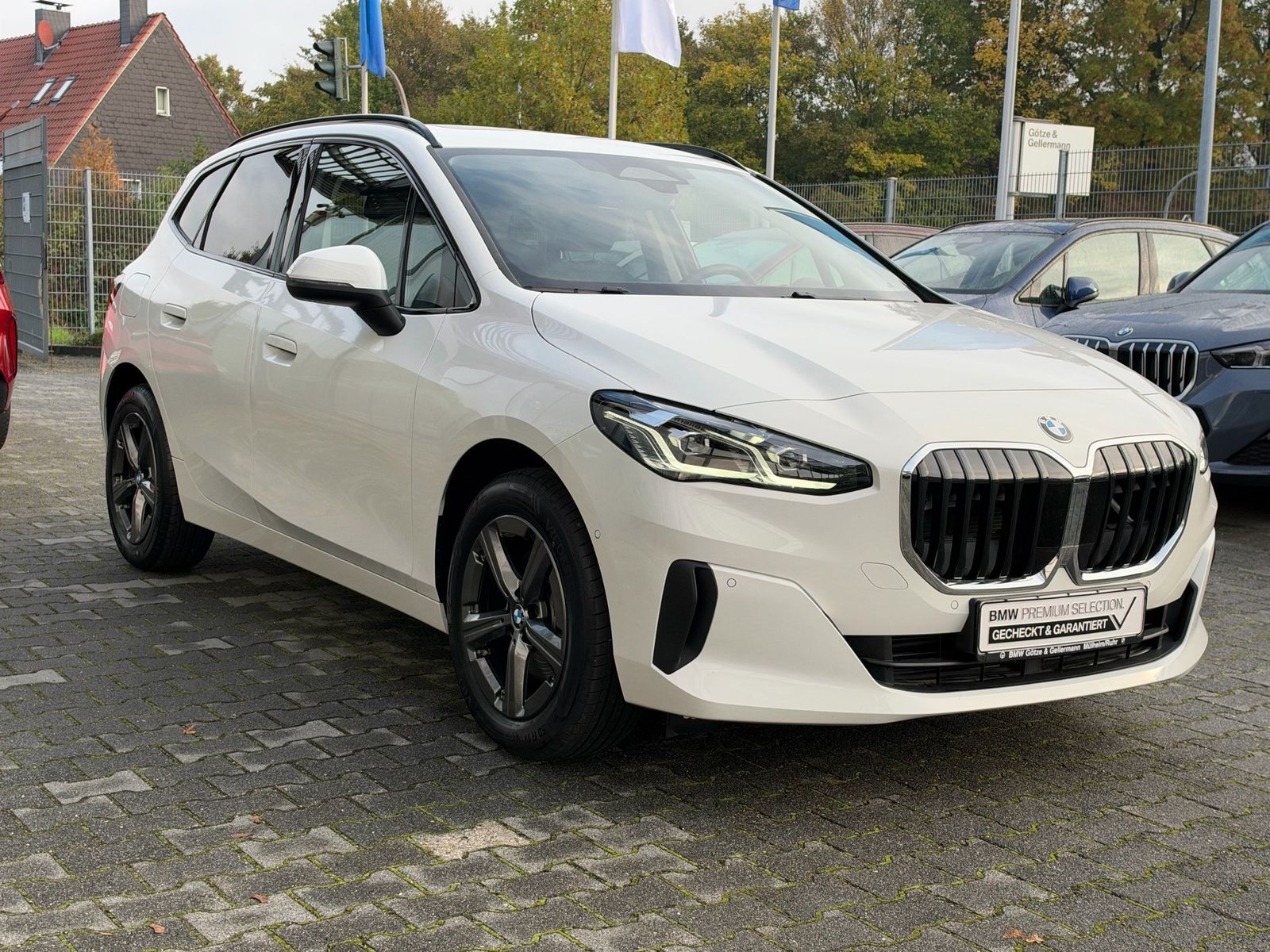 BMW 220 Active Tourer - Bild 3