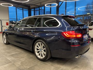 BMW 530d Touring xDrive *HEAD-UP*XENON*NAVI*DAB*PANO