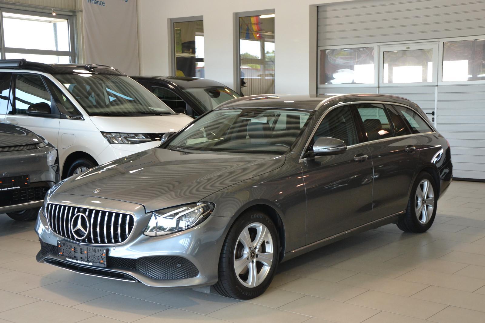 Mercedes-Benz E 220 d Avantgarde T-Modell Navi Kamera 8-fach