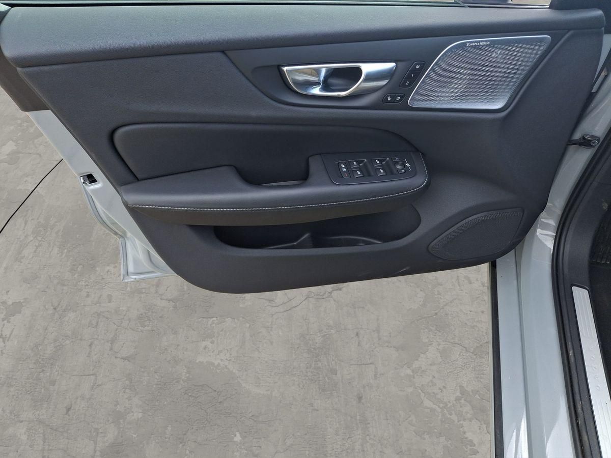 Volvo V60 - Bild 8