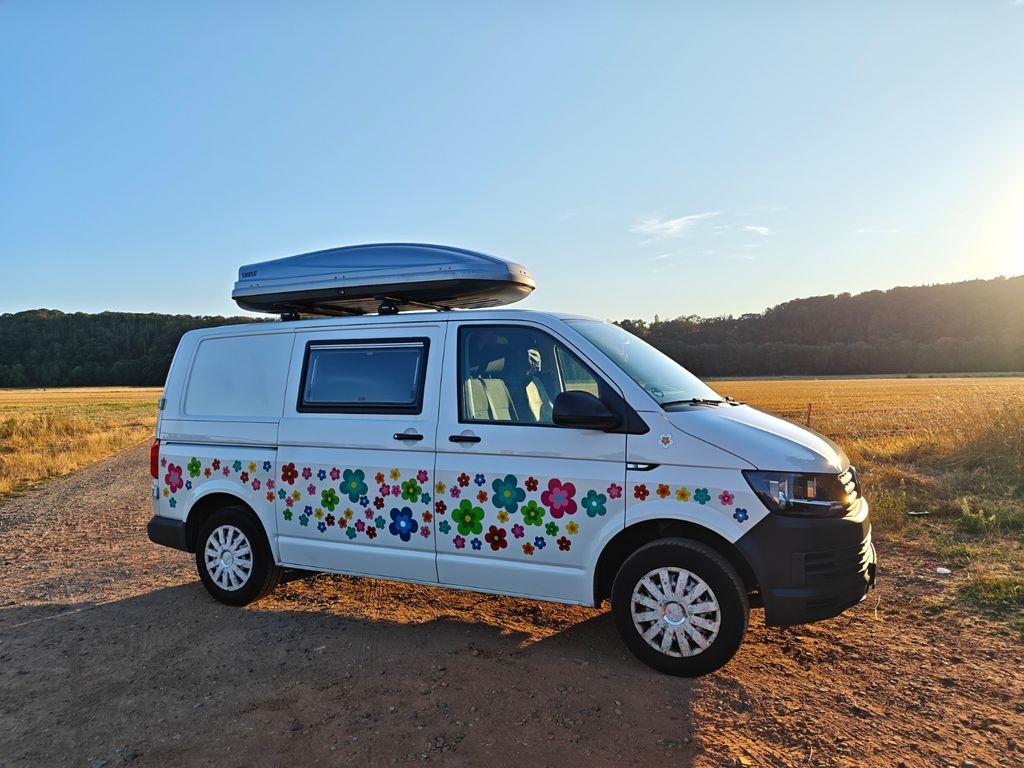 Image of Volkswagen T6 Transporter
