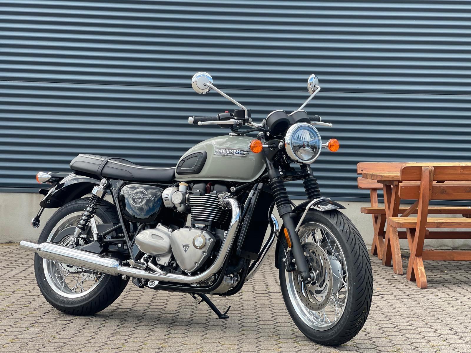 Triumph 1.095 GESPART!! Bonneville T120 TOP ANGEBOT ****