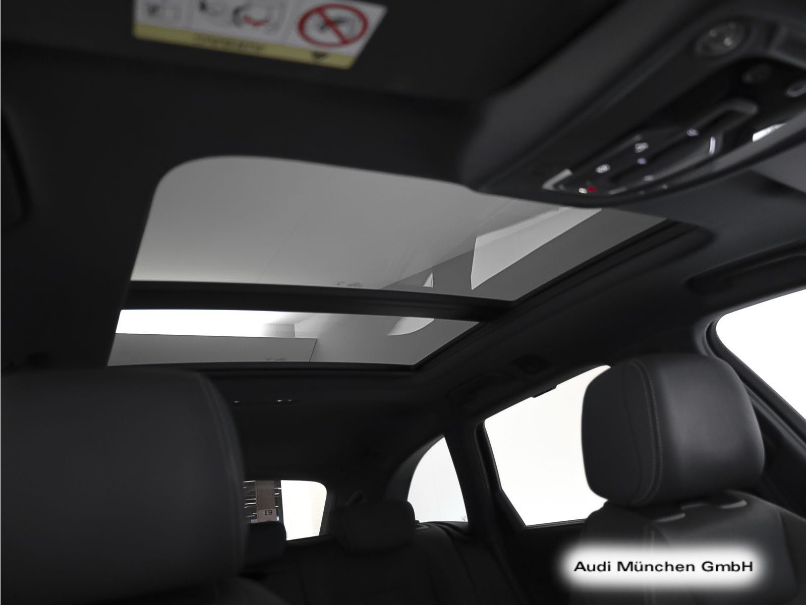 Audi A4 Avant 40 TFSI S tronic S line competition Pan foto 16
