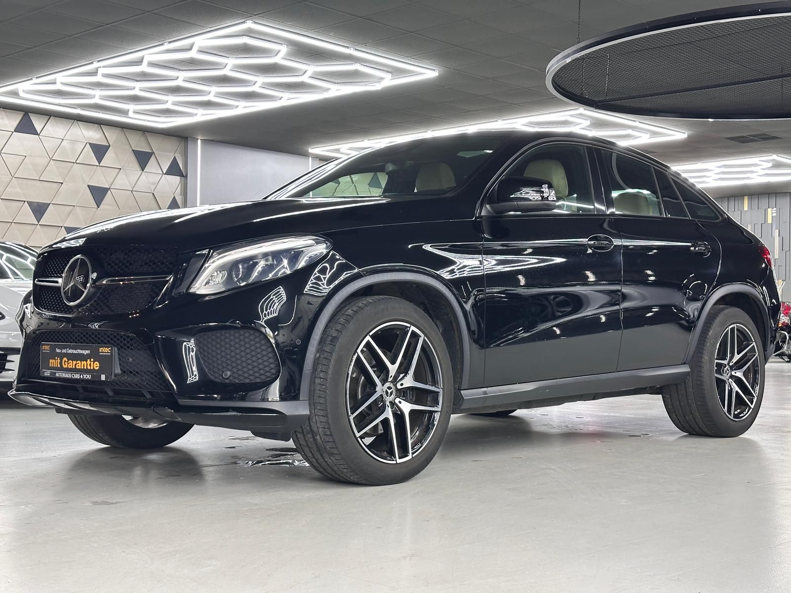 Mercedes-Benz GLE 350 Coupe d 4Matic AMG Line PANO LEDER CAM