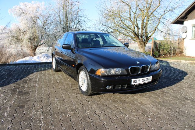 BMW E39 520i *2.Hand* *127tkm* *Leder* *Xenon* *PDC*