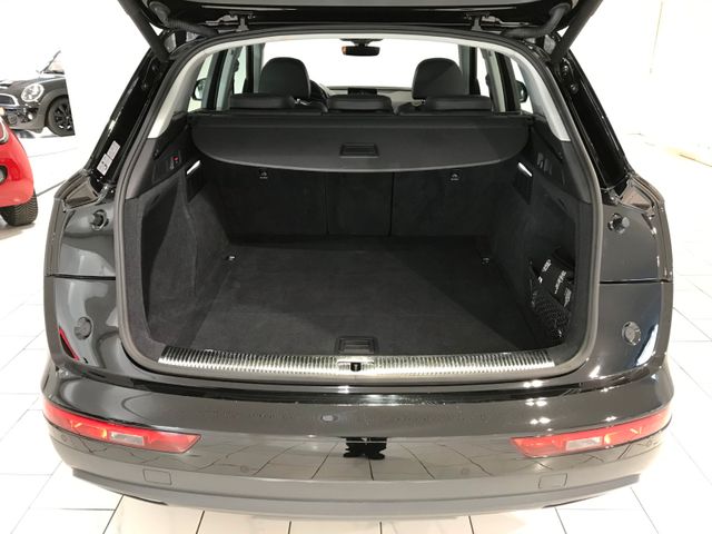 Audi Q5 40 TDI quattro 1. HAND XEN AHK KAM MMI NAV