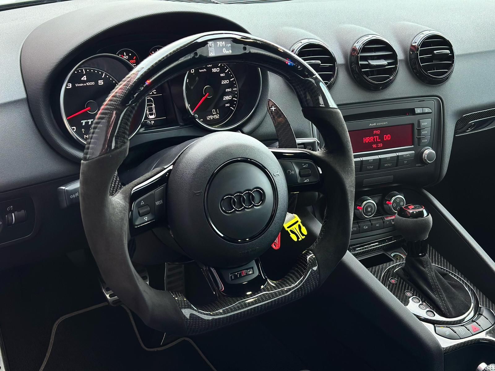 AUDI TTRS 2.5TFSI COUPE QUATTRO EXKLUSIV BLACK#V MAX - Image 20
