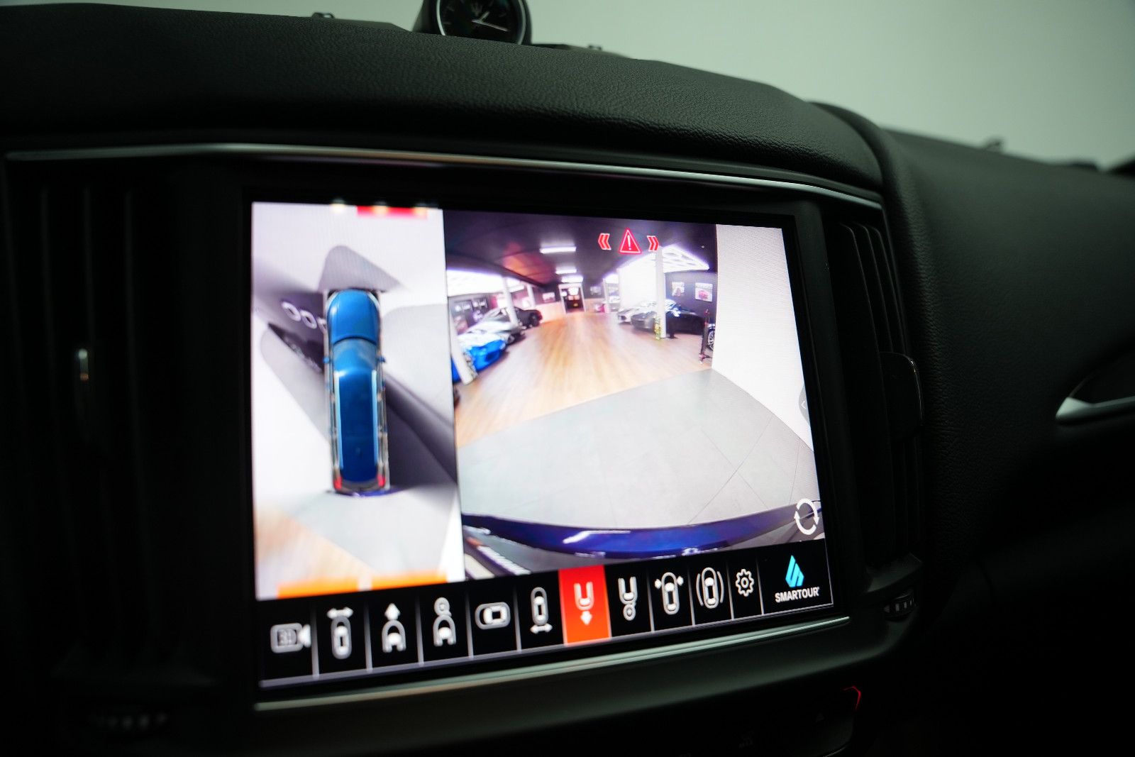 Fahrzeugabbildung Maserati Levante Diesel/GRANSPORT/LED/360°/MEMORY