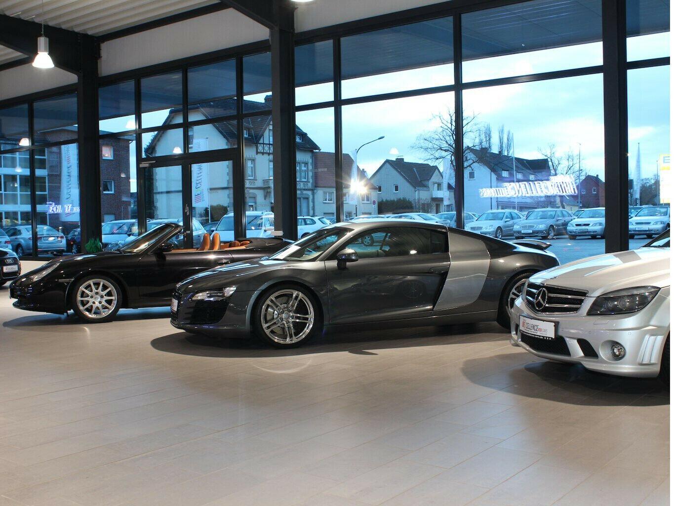 showroom-image-bottom