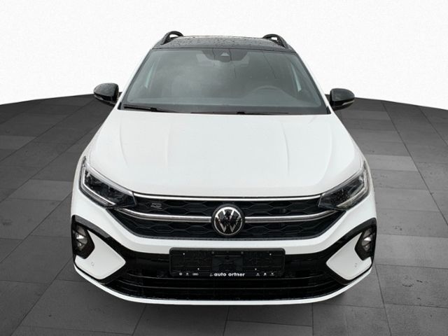 Fahrzeugabbildung Volkswagen Taigo 1,5 TSI DSG R-LINE IQ DIRVE KAMERA NAVI MA
