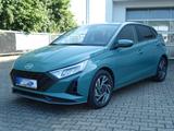 Hyundai i20 WAVE Klima NAVI DAB Winterp. Kamera - Hyundai i20 Tageszulassungen