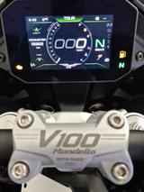 Moto Guzzi V100 Mandello - MOTO GUZZI V10
