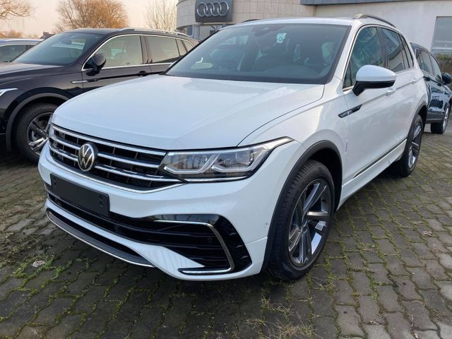 Volkswagen Tiguan 2,0 TDI DSG R-Line AHK 360 Matr Navi Pano