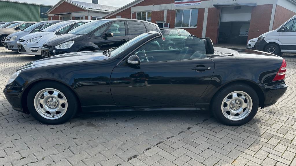 Mercedes-Benz SLK 200