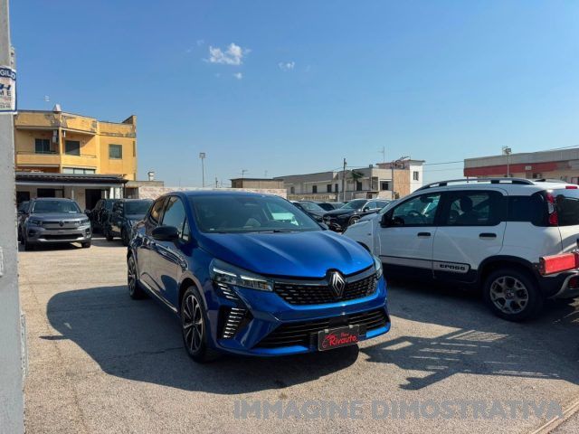 Other RENAULT Clio TCe 90 CV 5 porte Techno imagem 2