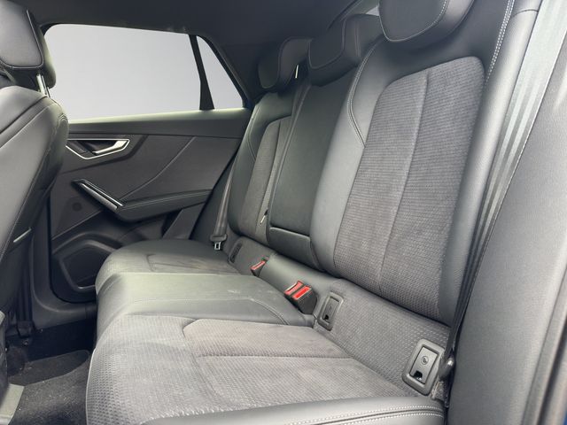 Q2 35 2.0 TDI S-tronic S line PANO MATRIX-LED
