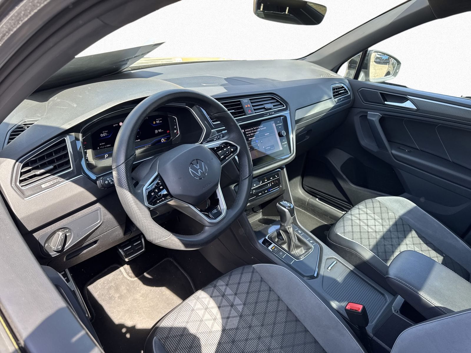 Volkswagen Tiguan - Bild 10