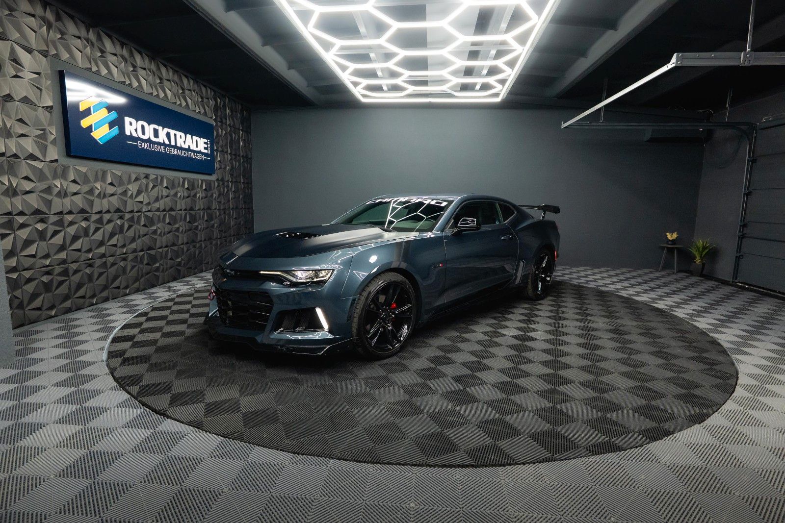 Fahrzeugabbildung Chevrolet Camaro 2.0 Turbo Coupe ZL1 Package *CarPlay*LED*