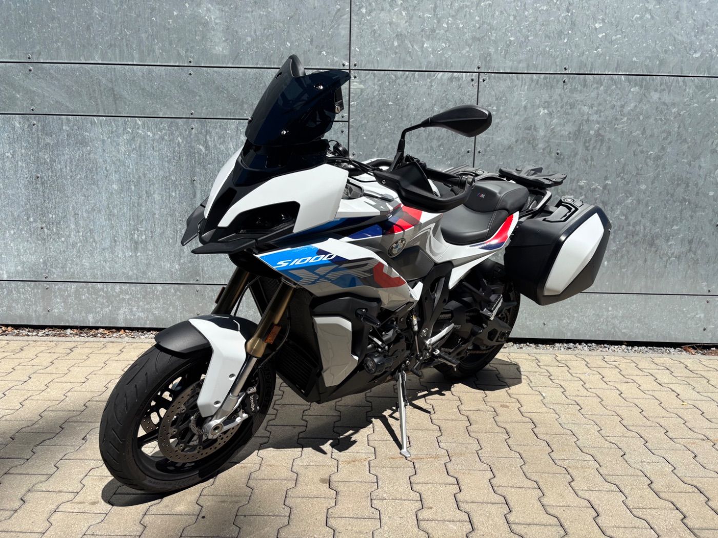 Fahrzeugabbildung BMW S 1000 XR M Paket aus 1. Hand mit Kofferset Öl I