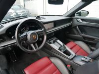 992