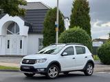 Dacia Sandero II Stepway Prestige*TÜV NEU*SERVICE NEU* - Dacia Sandero: Weiß