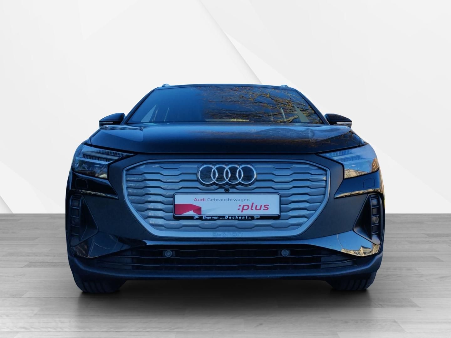 Fahrzeugabbildung Audi Q4 e-tron 40 S Line Matrix Navi Pano