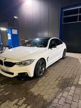 BMW 428i xdrive Tausch ist möglich - BMW 428 mit Benzin-Antrieb: Limousine, Automatik