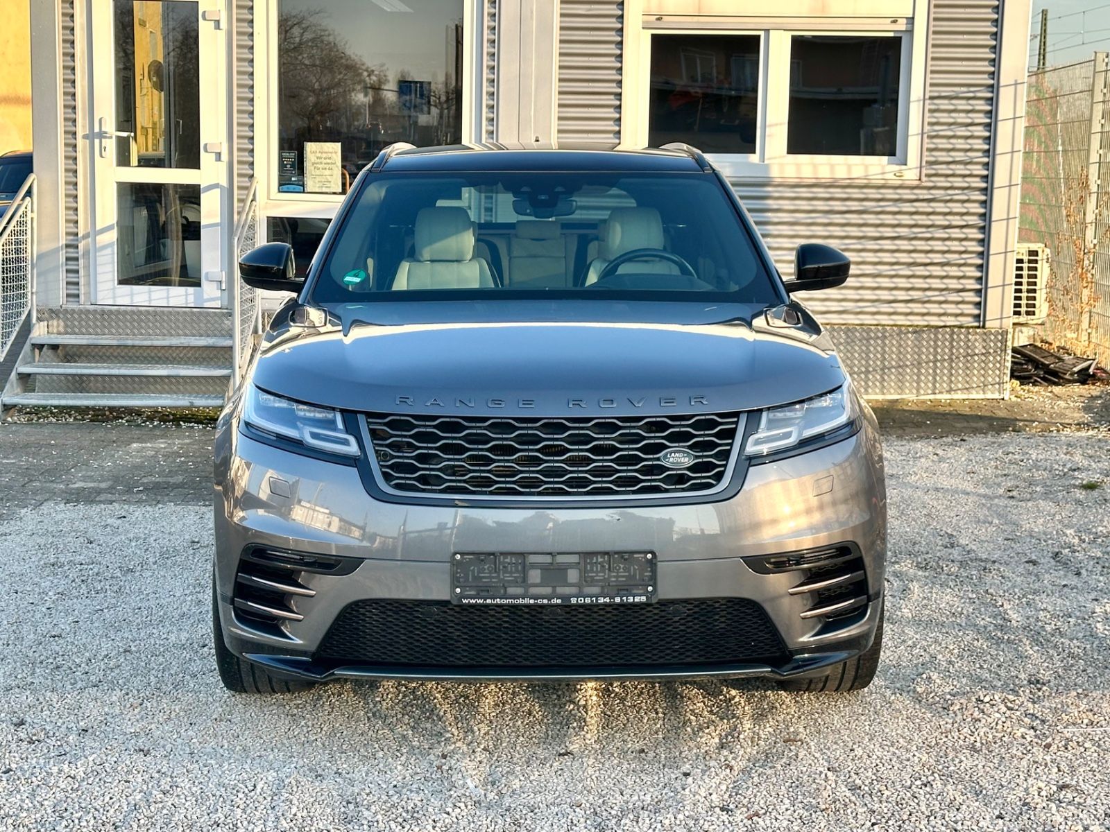 Fahrzeugabbildung Land Rover RANGE ROVER VELAR R-DYNAMIC*PANO+21`LM+MATRIX*