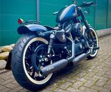 Harley-Davidson Iron XL  883