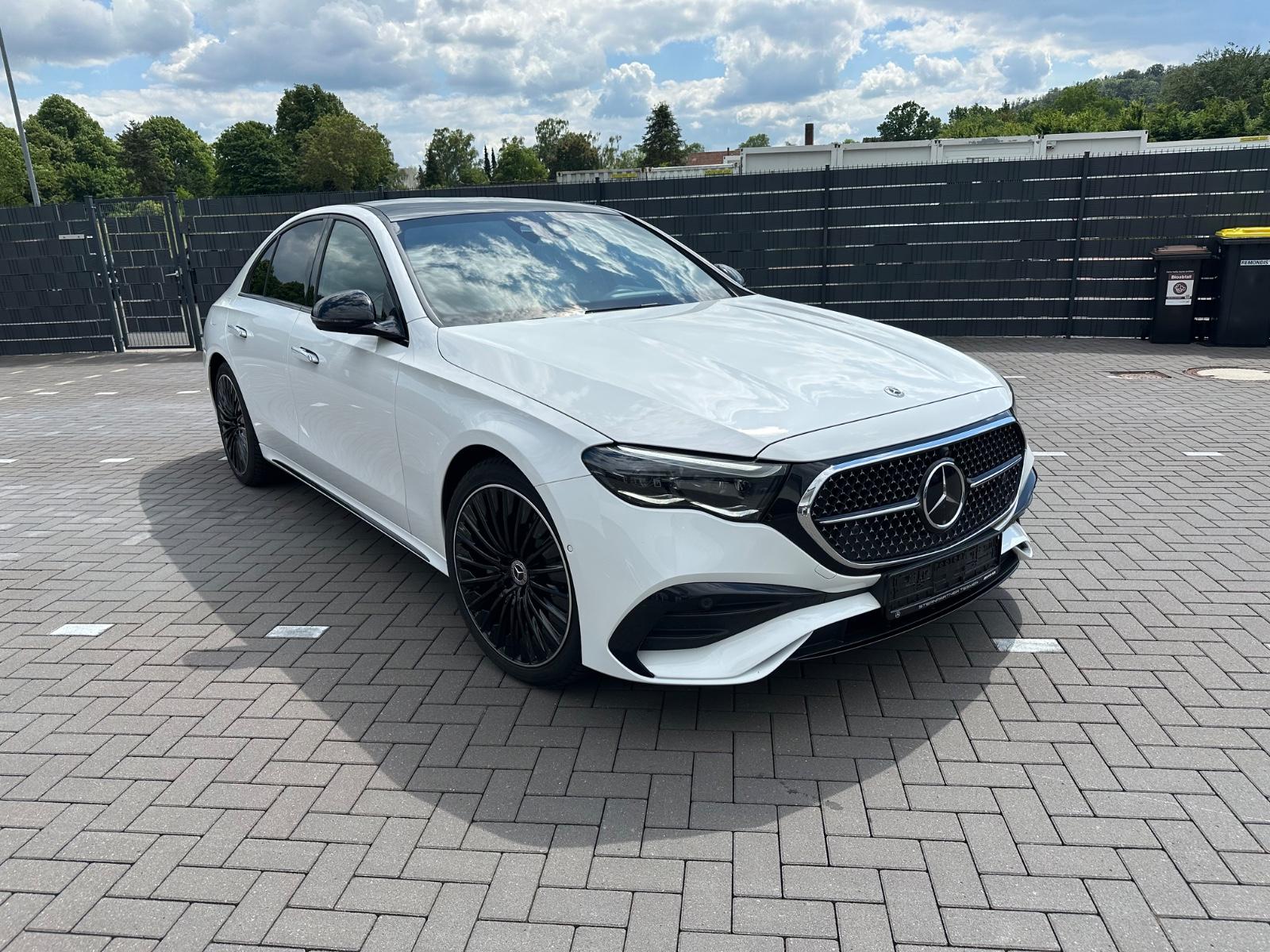 Mercedes-Benz E 220 E Limousine E 220 d AMG Line Premium