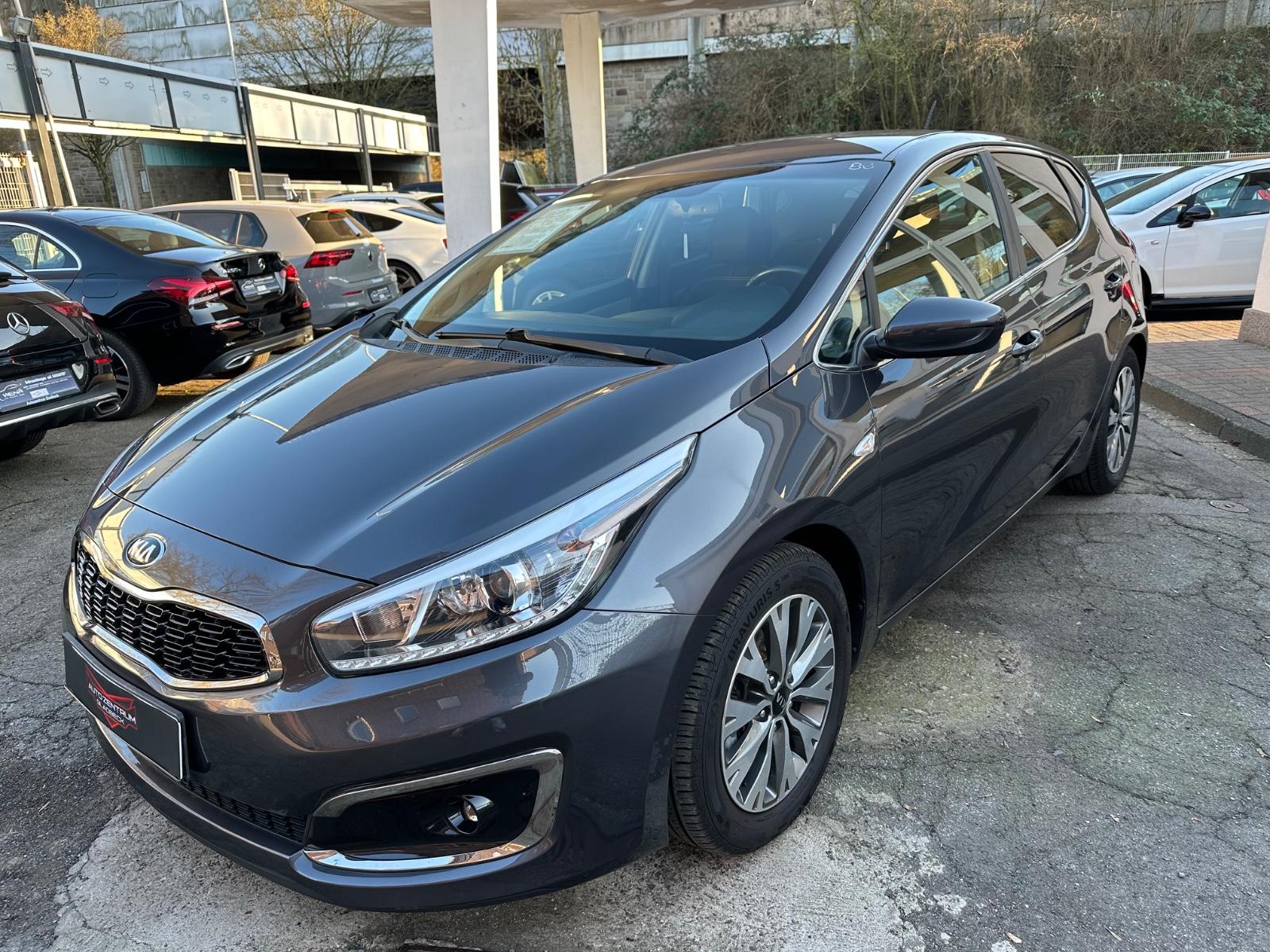 Kia Ceed*SHZ*NAVI*GARANTIE*