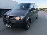Volkswagen T5 Transporter - Volkswagen T6: Limousine