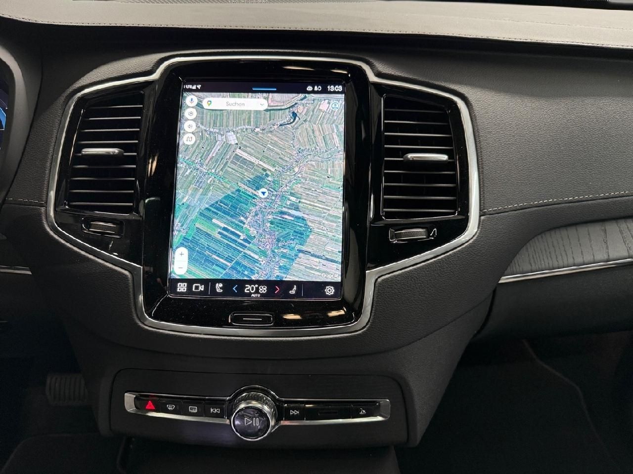 Fahrzeugabbildung Volvo XC90 Ultimate Bright Recharge Plug-In Hybrid AWD