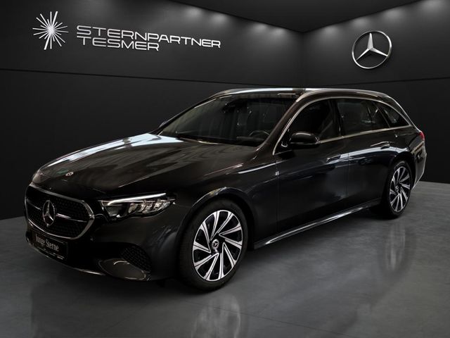 Mercedes-Benz E 220 d T AVANTGARDE+KAM+LED+AMBI+DISTR+PANO+AHK