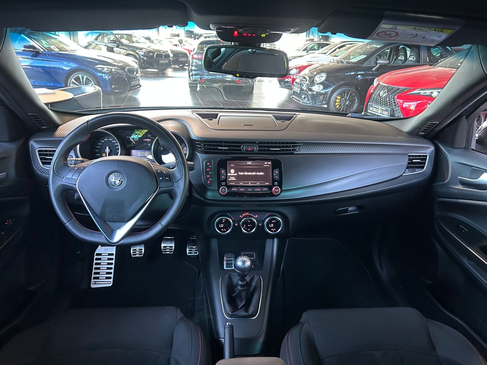 Fahrzeugabbildung Alfa Romeo Giulietta Sprint KLIMA NAV SHZ PDC