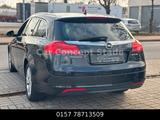 Opel Insignia A Sports Tourer**TÜV**SHZ**XENON**LED** - Opel Insignia aus 2011: Sports Tourer