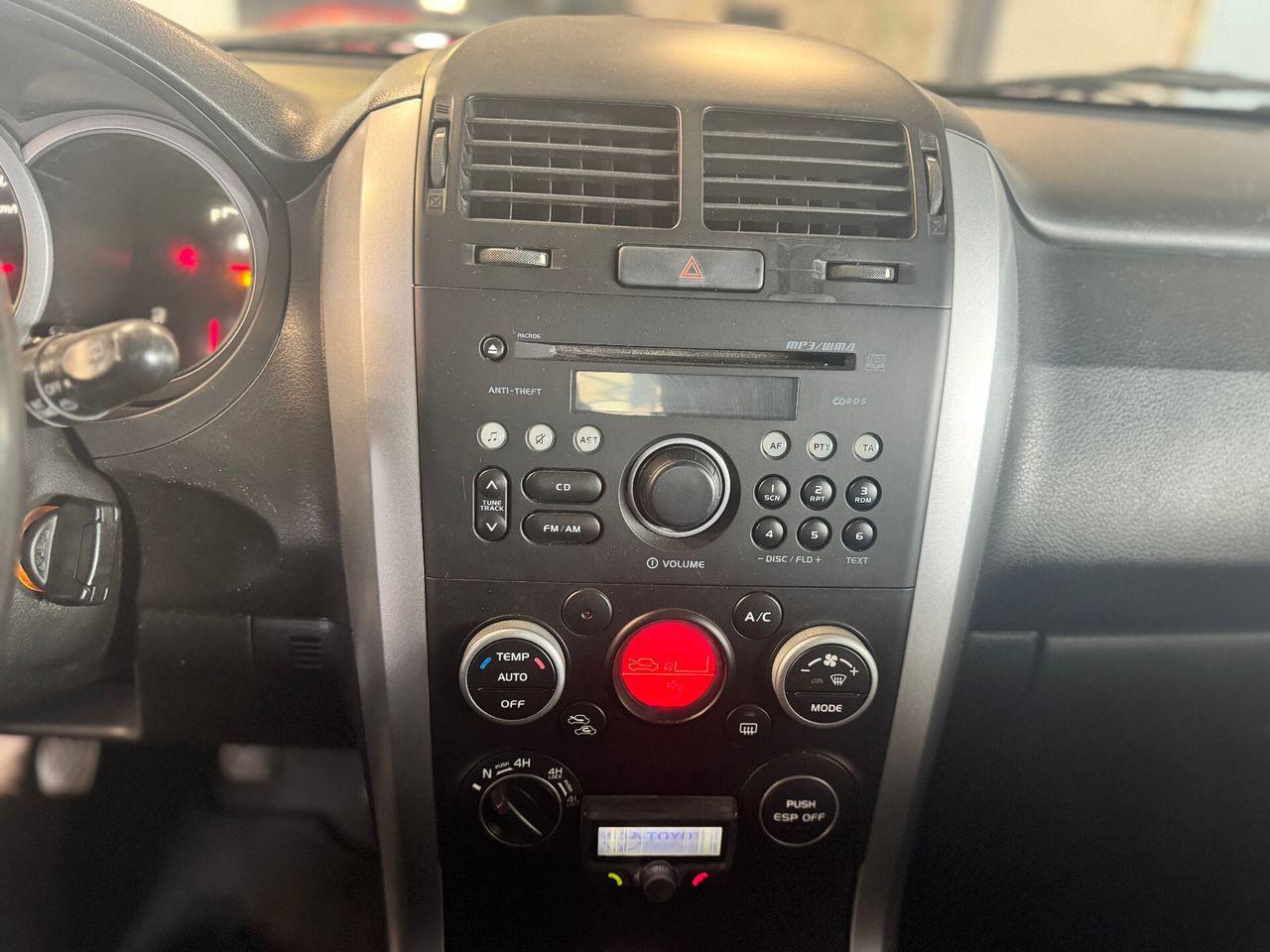 Suzuki Grand Vitara 2011 — photo 5