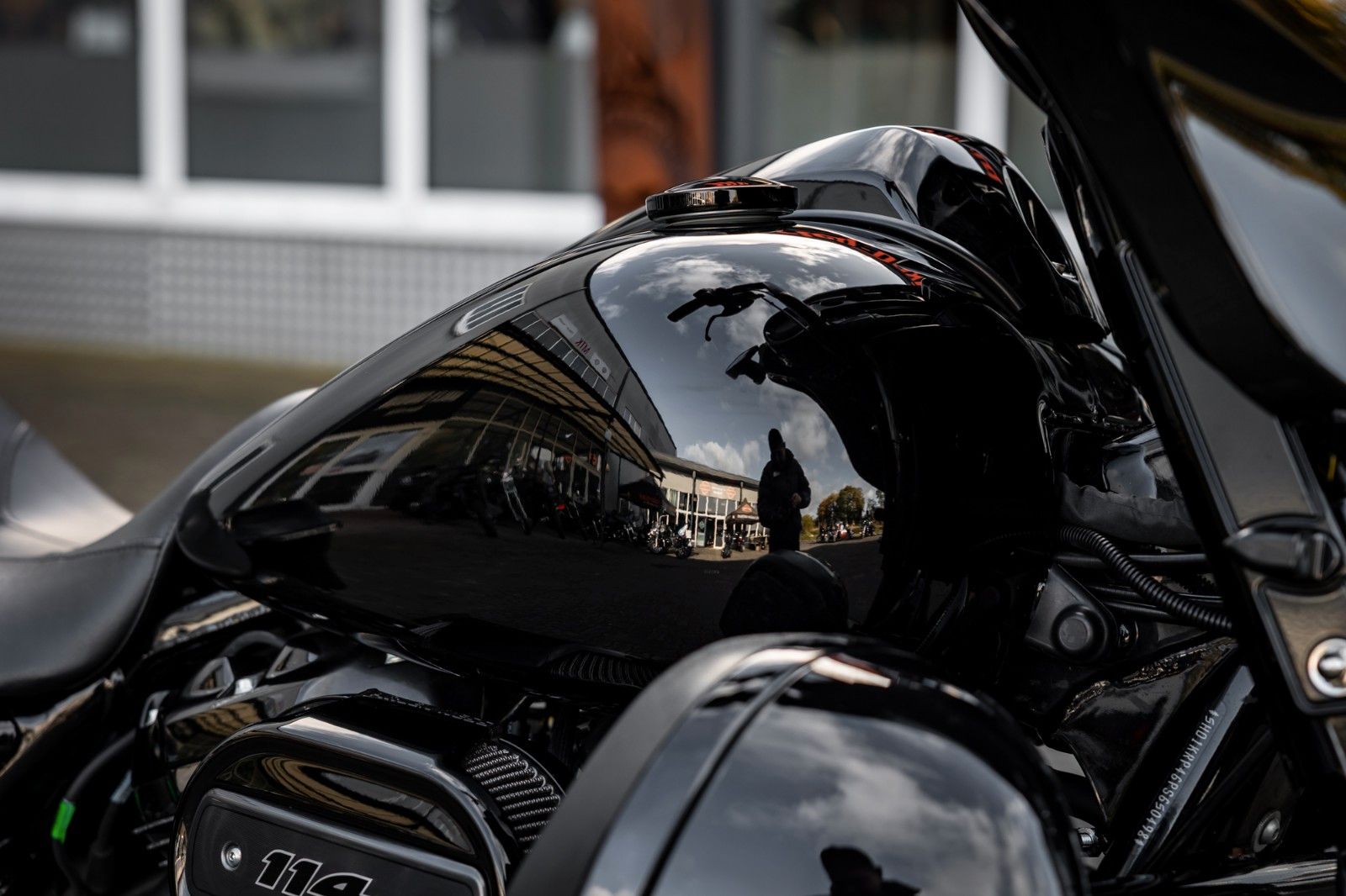 Fahrzeugabbildung Harley-Davidson STREET GLIDE SPECIAL 114 KESSTECH - LAST EDITION