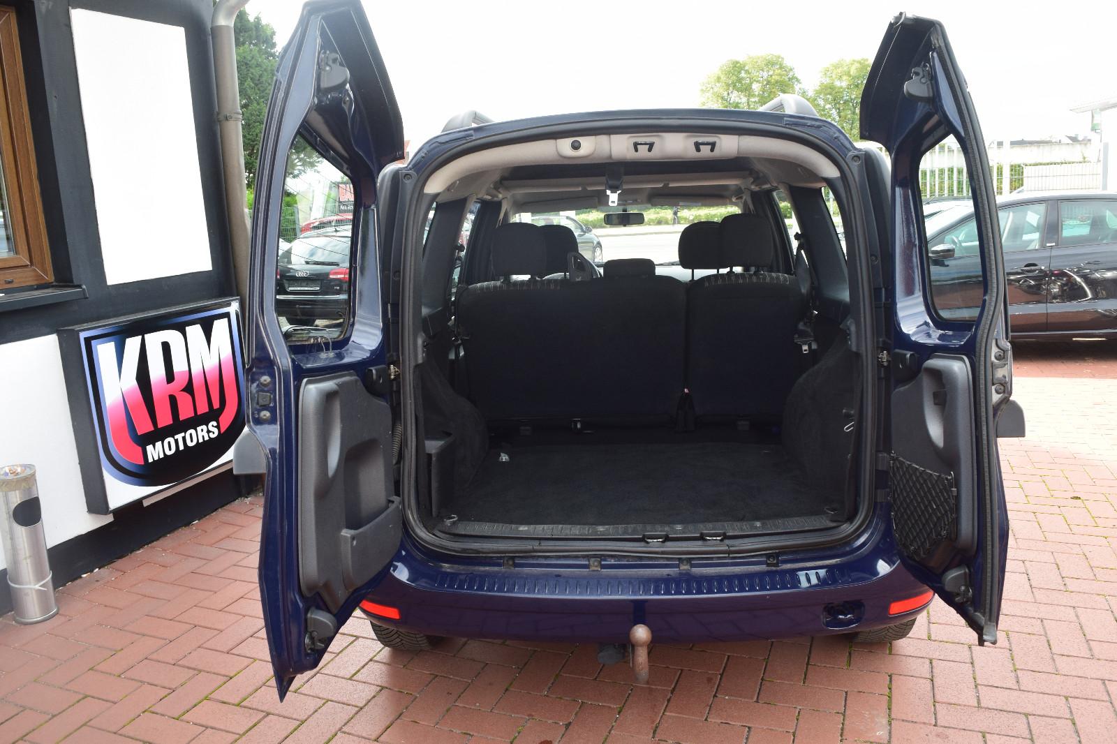 Dacia Logan 2013 — photo 14