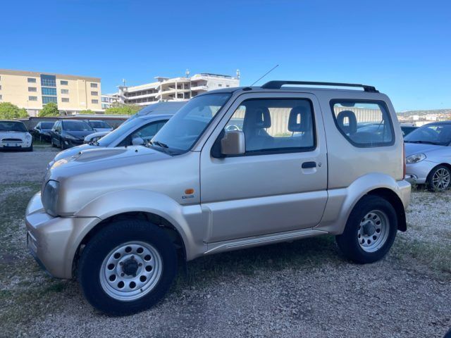 Suzuki SUZUKI Jimny 1.5 DDiS cat 4WD JLX