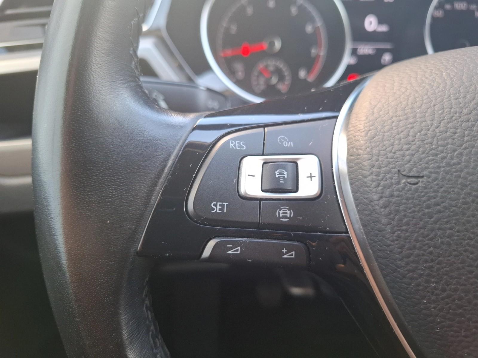 Volkswagen Touran TSI Comfortline LED AHK Navi ACC RFK SH, миниатюра 17