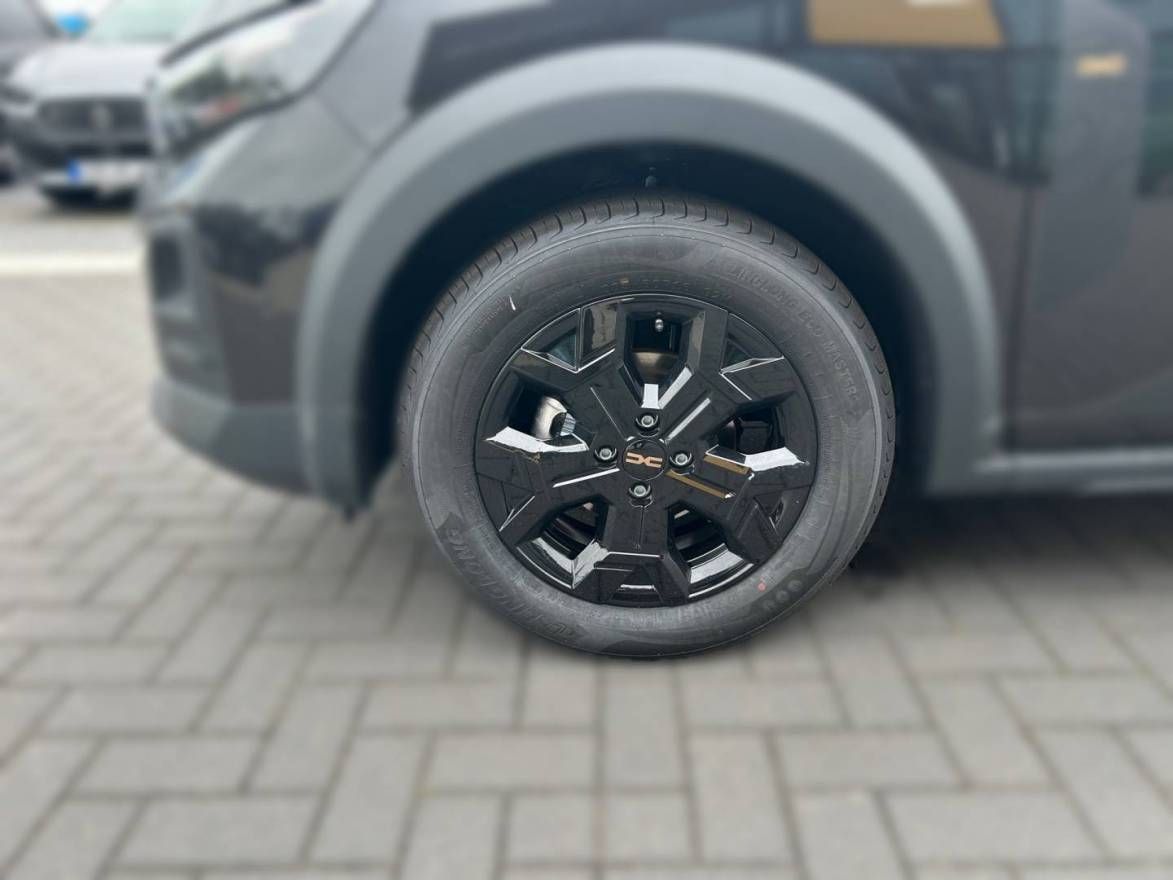 Fahrzeugabbildung Dacia Sandero Stepway Extreme TCe 110
