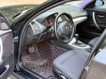 BMW 120 - 9