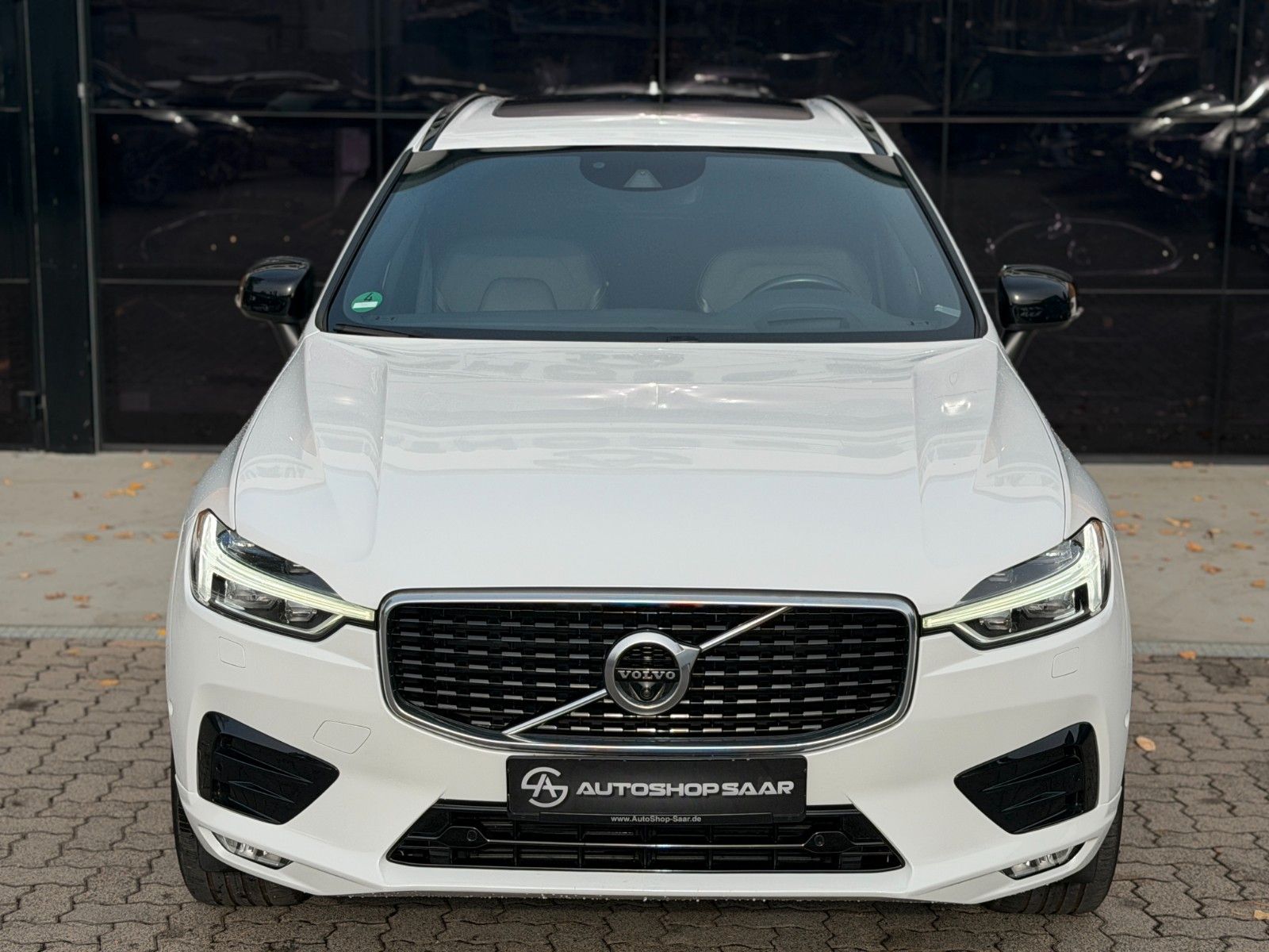 VOLVO XC 60 XC60 R Design AWD 360°/PANO – Ansicht 4