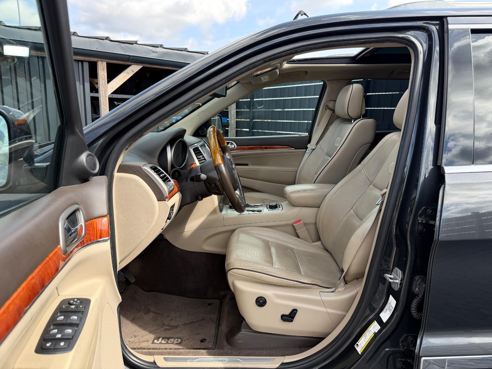 Jeep Grand Cherokee 3.6 V6 Overland | 286 ch | BVA | Cuir beige | GPS | Hayon électrique | Volant chauffant