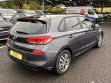 Hyundai i30 1,4 TGDI-KAT Trend Klima Sitzheizung 16" Alu - Hyundai i30 Gebrauchtwagen in Kassel