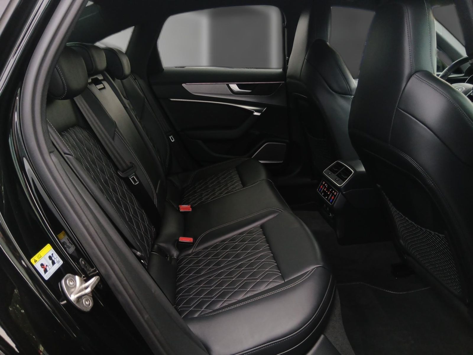 Audi A6 - Bild 12