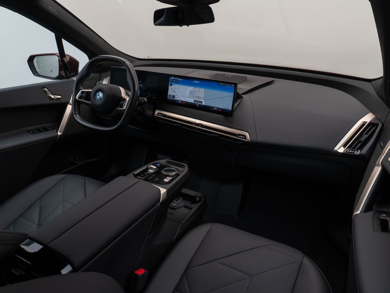Fahrzeugabbildung BMW iX xD40 360° DAB H/K ACC Komfort Sport 22Zoll